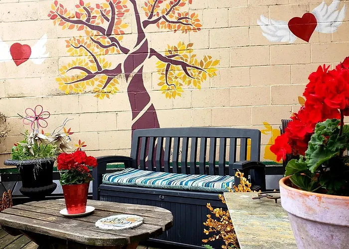 Vacation rental: Vancouver Hideaway Guesthouse