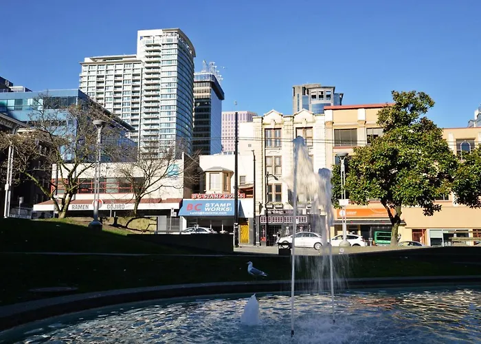 Vacation rental: Vancouver Hideaway Guesthouse